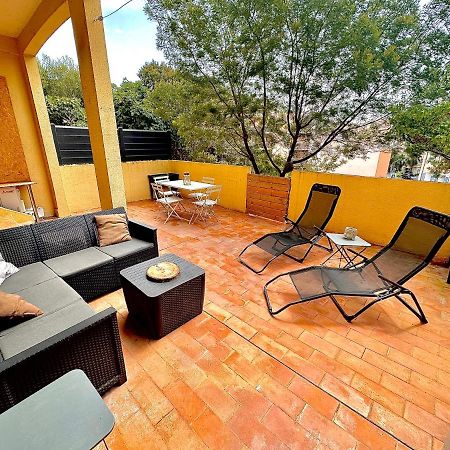 Appartement Proche Mer Avec Terrasse Et Jardin Privatif Hyères Extérieur photo